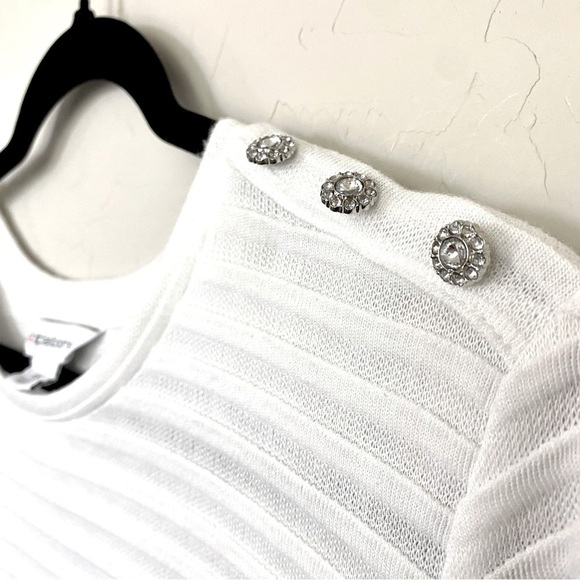 Liz Claiborne Off-white Sweater w/ Jewel Buttons on Shoulder Size 1X - Picture 5 of 9